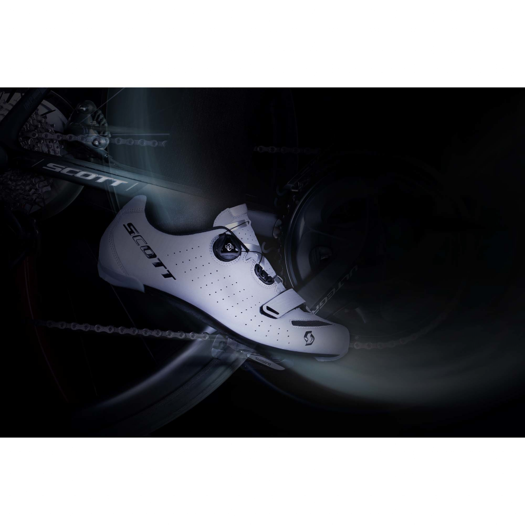 64f5e7c16e686-1024×1024-4.png