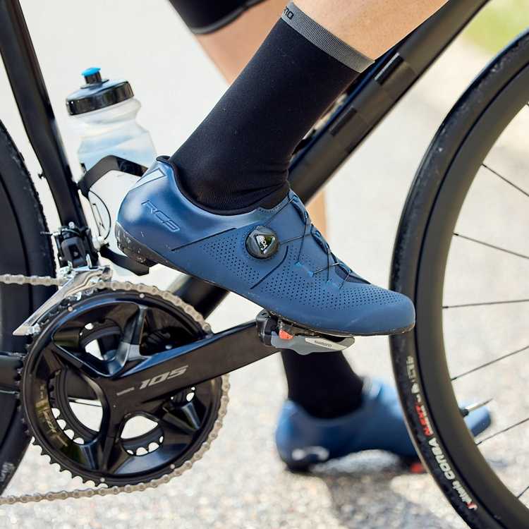 velovzuttya-shimano-rc302ml-chorne-rozm-eu41-6798e0afec8c0-original-1.jpeg velovzuttya-shimano-rc302ml-chorne-rozm-eu41-6798e0afec8c0-original-1.jpeg